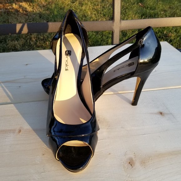 Shiny Black Heels - Picture 3 of 5